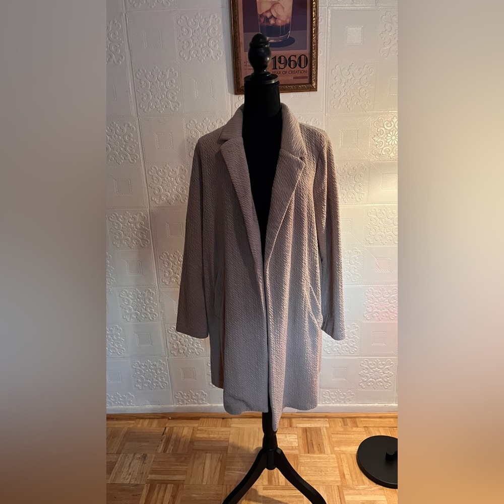 MELLODAY Tan Trench Coat with Notched Lapel